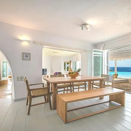 Superb With Only 80 Meters Away From The Sea * Ορνός
